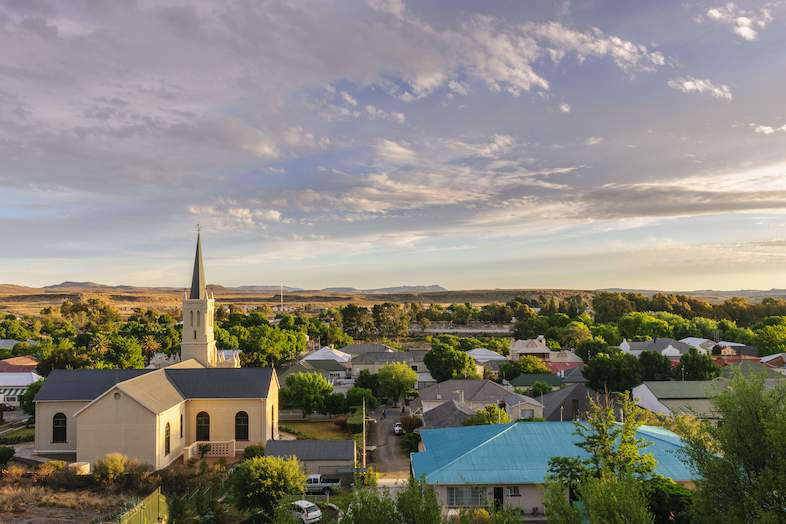 NorthernCapeSA's tweet photo. We invite you and your family or friends to explore the local experiences and create long lasting memories whilst attending the BookBedonnerd Book Festival in Richmond-Northern Cape #NCSummer #TravelDifferently #TravelLocal #TravelNorthernCape #NCSafeTravel #Jab4Tourism. https://t.co/Rz8oZglF5z