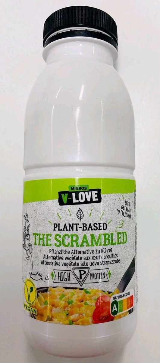 Schneimere's tweet photo. Ich würde so gern in der Marketingabteilung der @migros  mitarbeiten. Nur für Namensgebung und Slogankreation. Ich mein: „Schatz, bringsch na zwei Moccajoghurt, drü dä boild und zwei dä scrämbld mit?“ Das Wort „Ei“ wäre doch ein wahres Wortspielsprungbrett (RührNei?). #Vegan https://t.co/l9AtgEyiiW