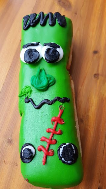 sandysdonuts's tweet photo. Happy Frankenstein Friday! https://t.co/WKn2Tg9pu5