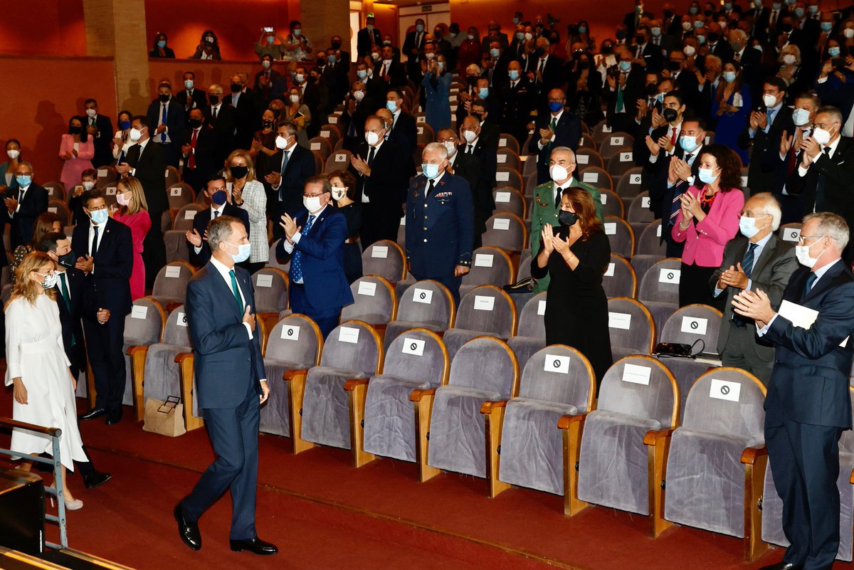 El Rey, en Almería, para la entrega del VI Premio Reino de España a la Trayectoria Empresarial que conceden el Círculo de Empresarios, el Cercle d’Economia y el Círculo de Empresarios Vascos.
➡️casareal.es/ES/Actividades…