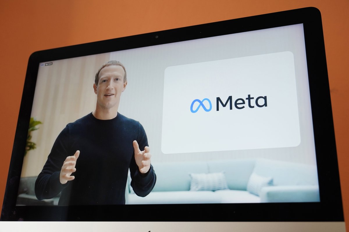 Am I the only one who is getting strong "alien cyborg" vibes from Mark Zuckerberg? Now he wants us all to plug ourselves into the Matrix, sorry Metaverse.