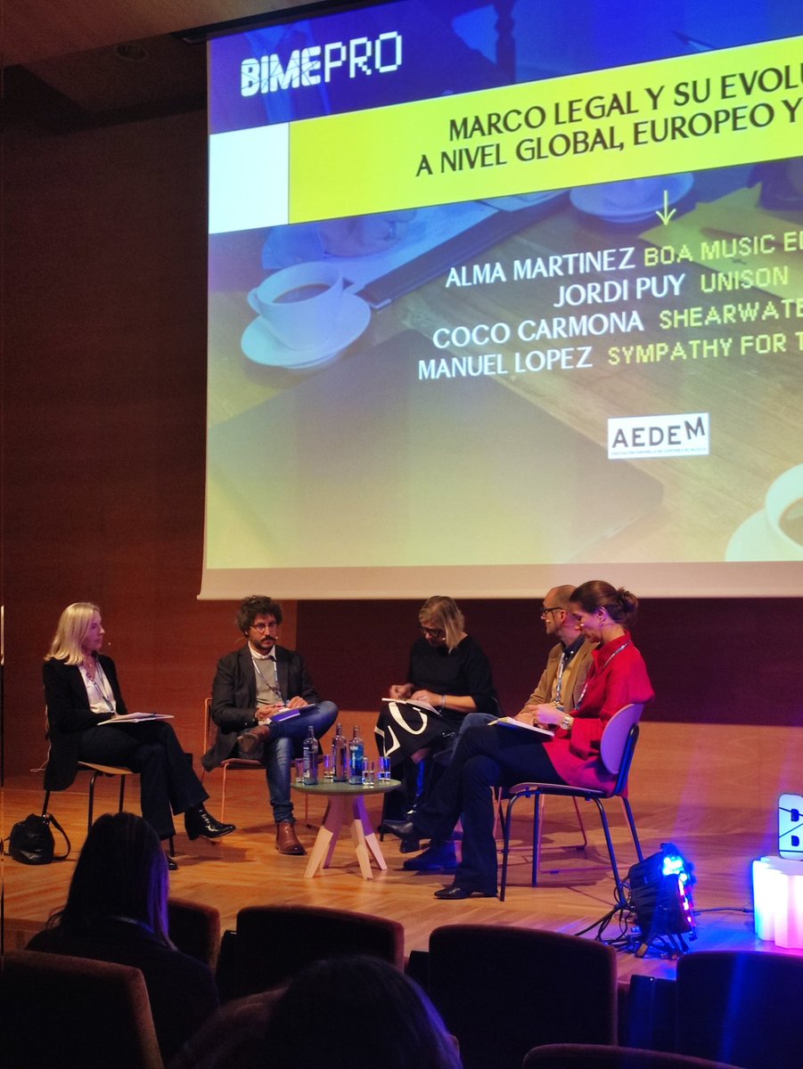 musica_aedem's tweet photo. MESA 4: Marco legal y su evolución a nivel global, europeo y español
La creación de un mercado global.

#1CongresoEM #EdicionMusical #AEDEM https://t.co/8TlIsuWsqR