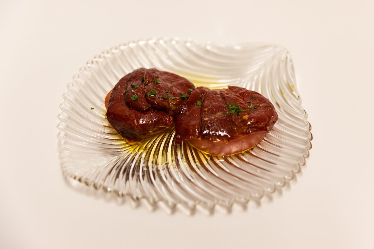 bculinary's tweet photo. Un año más, ¡Vuelve #CocinandoconChefs! Y arranca con #Hamabi Restaurante para compartir con estudiantes y comensales la gastronomía popular y revolucionada de Pamplona basada en el producto de mercado y en la cocina histórica y familiar. https://t.co/BnuTfjEevy