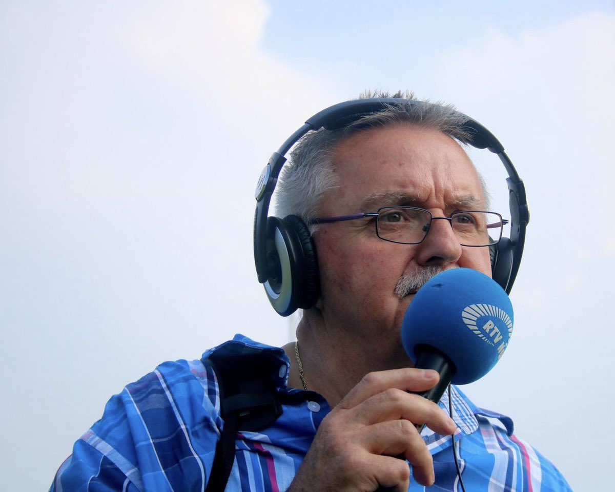 Zondagmiddag bij Rûnwei Sport📻 

<a href="/VCTrynwaldenZO1/">VC Trynwalden ZO 1</a>- @svTHOR1921 met verslaggever Lammert Brouwer, <a href="/vvDTD/">vv DTD</a>- <a href="/geel_wit/">Geel Wit</a> en <a href="/SCBoornbergumZO/">SC Boornbergum'80 zo</a> – <a href="/vvdeWalden/">vv de Wâlden</a>. En verder de overzichten van korfbal en wat er verder ter tafel komt. Presentatie/techniek: Kees Bakker en Gerrit Wijkstra.