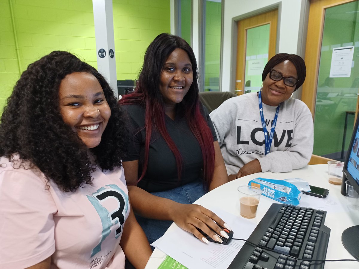 The battle for the title of Best Jollof Rice and Okra chef has begun and the competition is fierce! Can't WAIT to taste our students creations in January 😋😋😋 BRING IT ON!!
<a href="/WlvBusiness/">University of Wolverhampton Business School</a> <a href="/linda49333546/">linda</a> <a href="/sanniopeyemi22/">sanni opeyemi</a> <a href="/Olapeju59966230/">Olapeju</a>