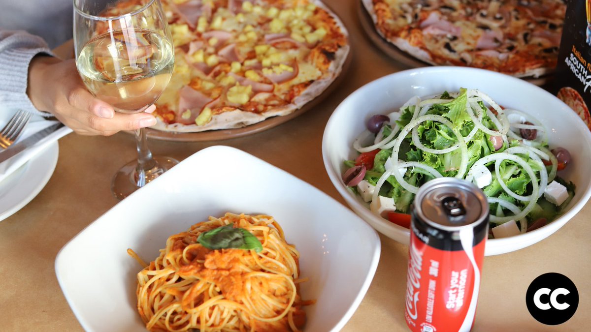 ColCacchio's tweet photo. Did someone say WEEKEND? TAG your weekend feast buddies 😎
Get TWO Pizzas*, Pomodoro Pasta AND a Greek Salad for only R299!
#myColCacchio #Pizzeria #ideserveit
Available Friday/Saturday/Sunday
*Pizza options limited to: Regina, Esotica, Strega or Cheezy Margherita https://t.co/uLs0USGQkF