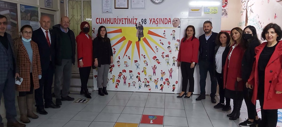 Barbaros ilkokulu cumhuriyet Bayramimizi coskuyla kutladi.                       <a href="/mehmetalikatip1/">Mehmet Ali KATİPOĞLU 🇹🇷</a>  @YUKSELAYDINTS  <a href="/Bafrabarbarosi1/">Bafrabarbarosilkokulu</a>  <a href="/FahriGuler55/">Fahri Güler</a>  <a href="/EbruBAY57060060/">Ebru BAYRAK</a>  <a href="/serpilkoca19/">Serpil KOCA</a>  <a href="/ayan2549/">Erkan AYAN</a>  <a href="/DeryaDlger2/">Evdekal#Derya Dülger</a>  <a href="/SadettinKutlu2/">Sadettin Kutlu</a>