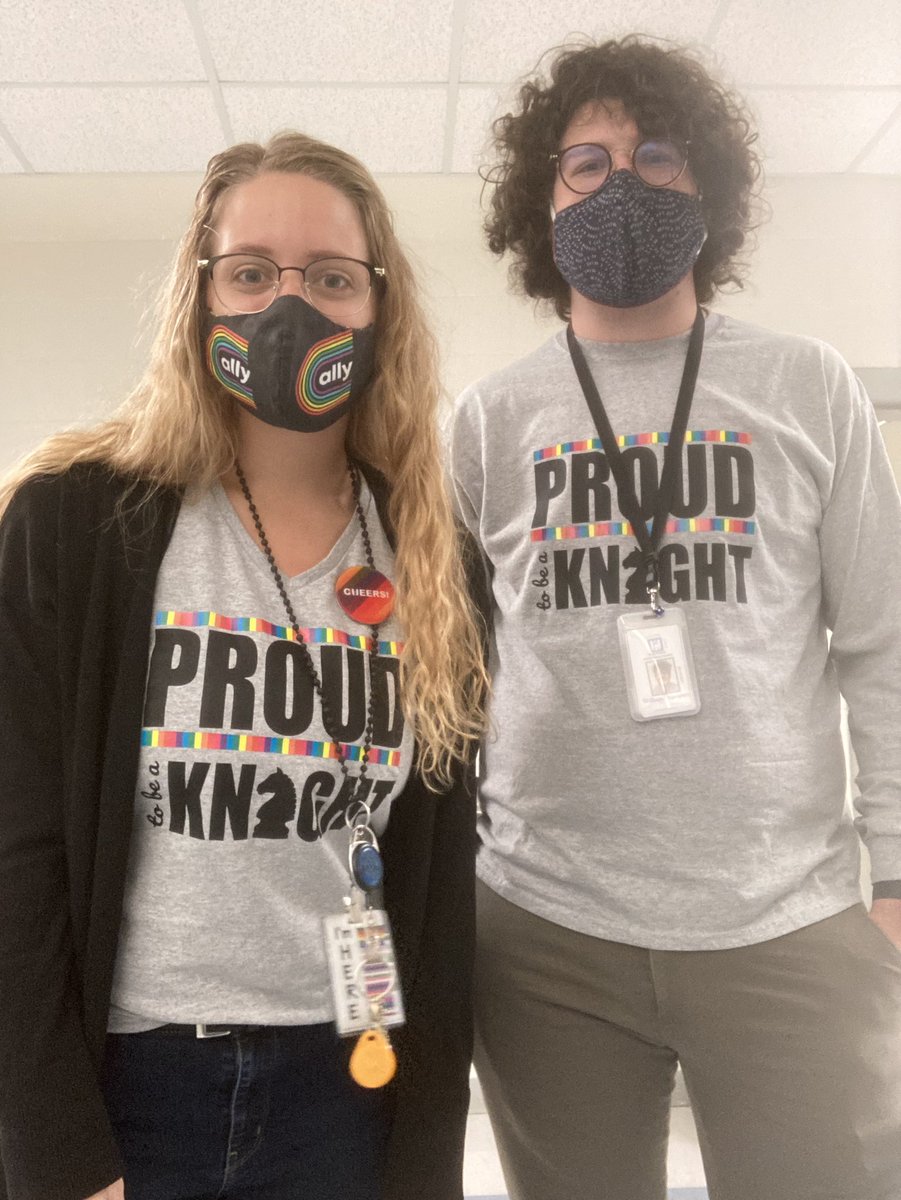 ashsandberg33's tweet photo. PROUD to be at a school that supports our #lqbtq students openly and spreads love for those who don’t always get it @KnightdaleHS https://t.co/L1fbBdtt53