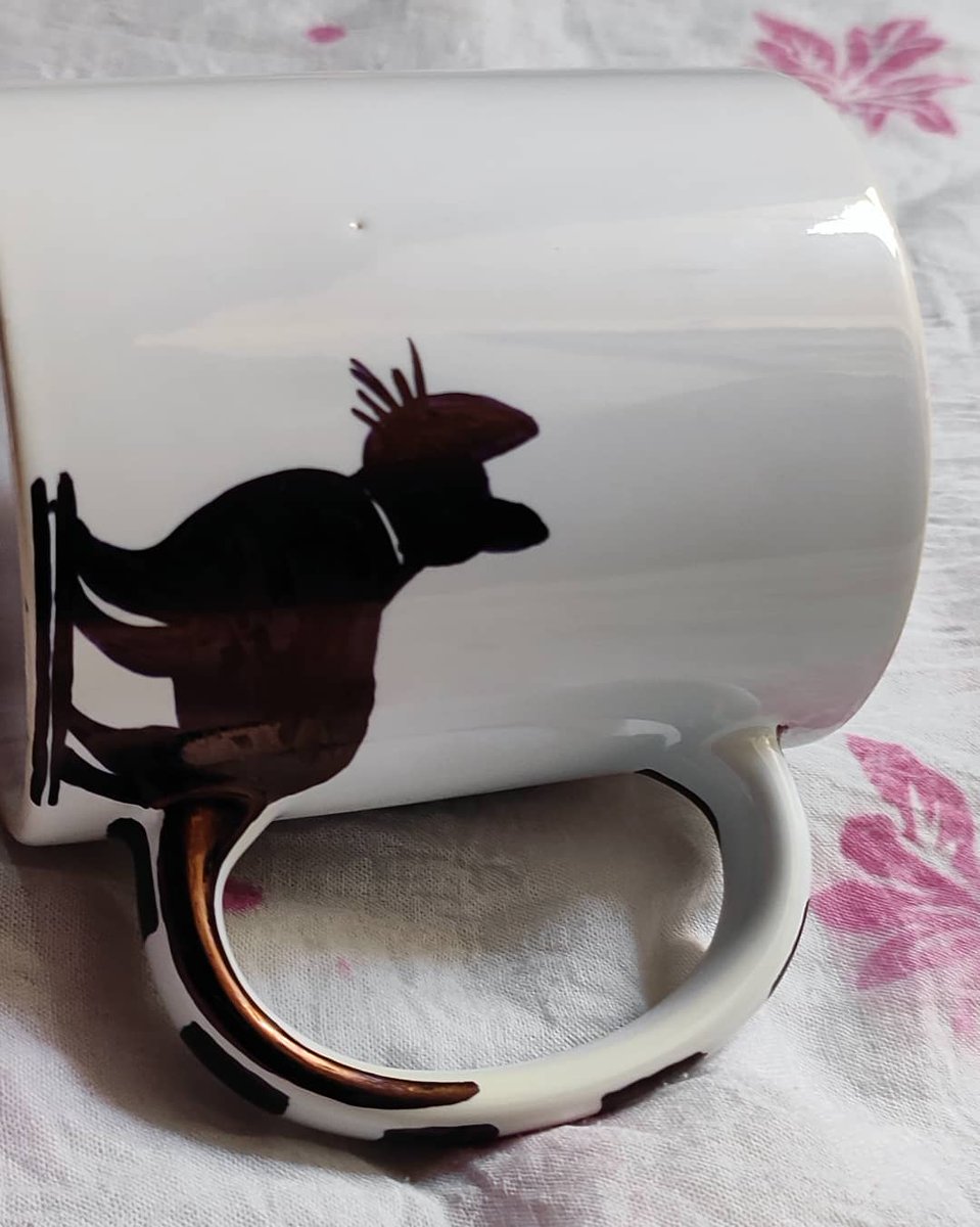 _thesketchmaker's tweet photo. DIY handmade simple mug design🥰
Tag a catlover of your group 😃
#designideas #handmade #handmademug #mugdesign #selftaught #diyhomedecor #paintedmug #artoftheday #artistsoninstagram #creative #creativityeveryday #creativity #designidea #cat  #_thesketchmaker__  #nature #coffemug https://t.co/r4sddJw3q8