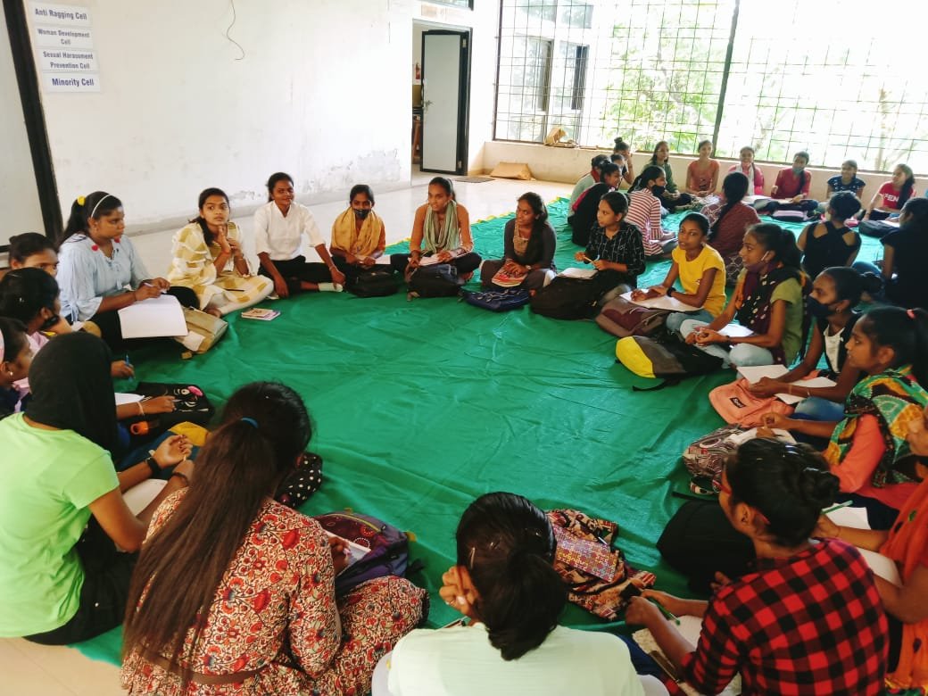 VIVEKANANDA KENDRA SURAT (@kendrasurat) on Twitter photo Vivekananda Kendra Surat Vibhag organises Leadership development Seminar in Govt Science College, Chikhli on Tuesday, 26th October after playing adventurous games they sat groupwise for Group discussion. This gan's name is जमदग्नि. <a href="/vkendra/">Vivekananda Kendra 🇮🇳</a> Vivekananda Kendra Surat Vibhag organises Leadership development Seminar in Govt Science College, Chikhli on Tuesday, 26th October after playing adventurous games they sat groupwise for Group discussion. This gan's name is जमदग्नि. <a href="/vkendra/">Vivekananda Kendra 🇮🇳</a>