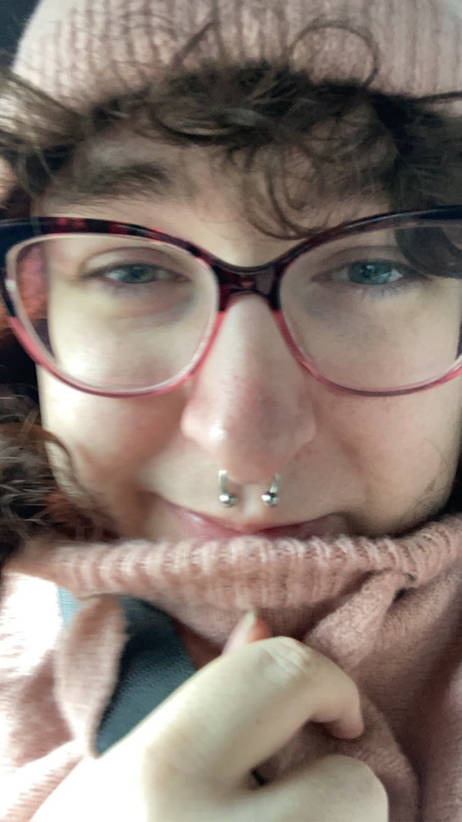PantiesShanty's tweet photo. Comfy cosy homosexual alert https://t.co/29EmMfBt6z