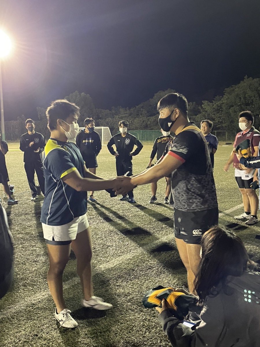 OUE_Rugby's tweet photo. 10/30(土)
2021年関西ラグビーBリーグ 第5節
vs大阪工業大学
12:00K.O.
@ユニバー記念競技場

応援よろしくお願いします😁
⚠️有観客試合となりますが保護者とOBしか観戦できません。 https://t.co/K5hohRVXxi