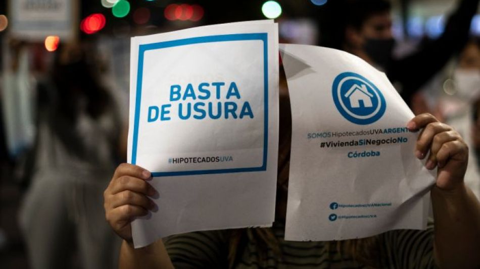 "Por la Ley de Convertibilidad del año 91 art 7 no se puede ajustar, indexar o actualizar. La ley del sistema UVA choca de frente con otra ley vigente" <a href="/fabian700/">Fabián MEDINA</a> por Proyecto #HipotecadosUVA 
#DejameQueTeCuente
<a href="/FolkloricaFM987/">Radio Nacional Folklórica FM 98.7</a>