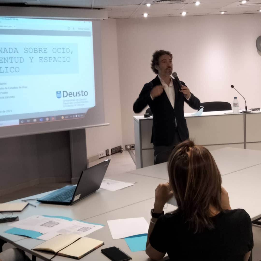 CAEB's tweet photo. Intensa mañana de trabajo en #CAEB de @OciQualitatIB para avanzar hacia un cambio de paradigma del #ocio y transitar hacia un ocio diversificado, seguro, de calidad y saludable, vinculado a valores sociales y culturales. https://t.co/aOoTz8IOjh