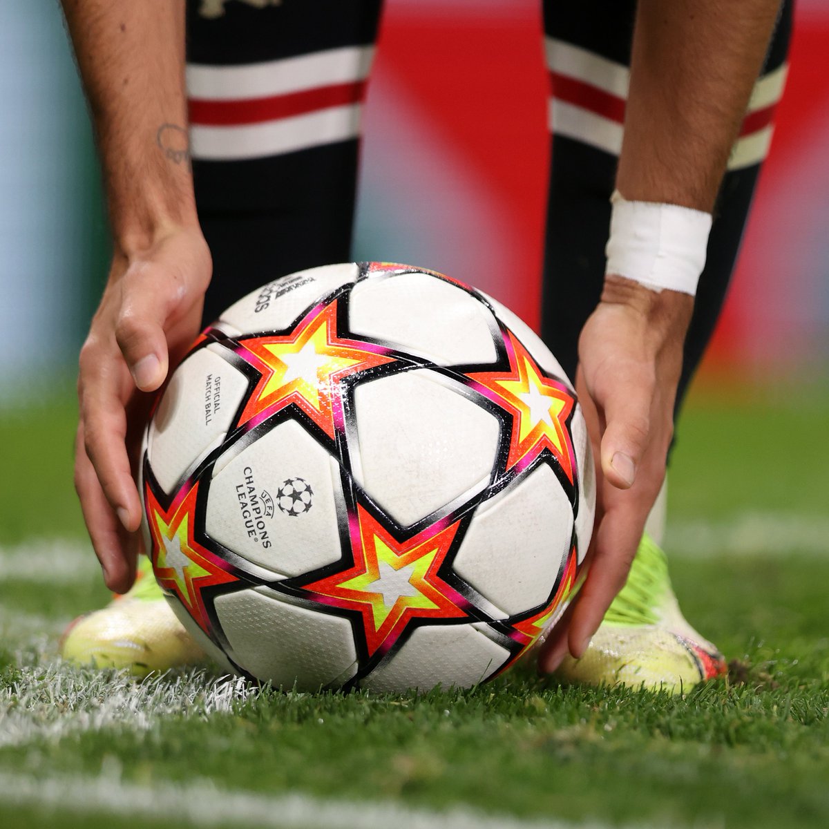 ChampionsLeague's tweet photo. 🧐 Who's this?

#UCL https://t.co/mthjmbJnSY