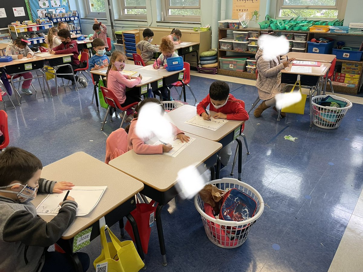 Writer’s workshop has begun and these Kinders have some great stories to tell! ✍️ 📝