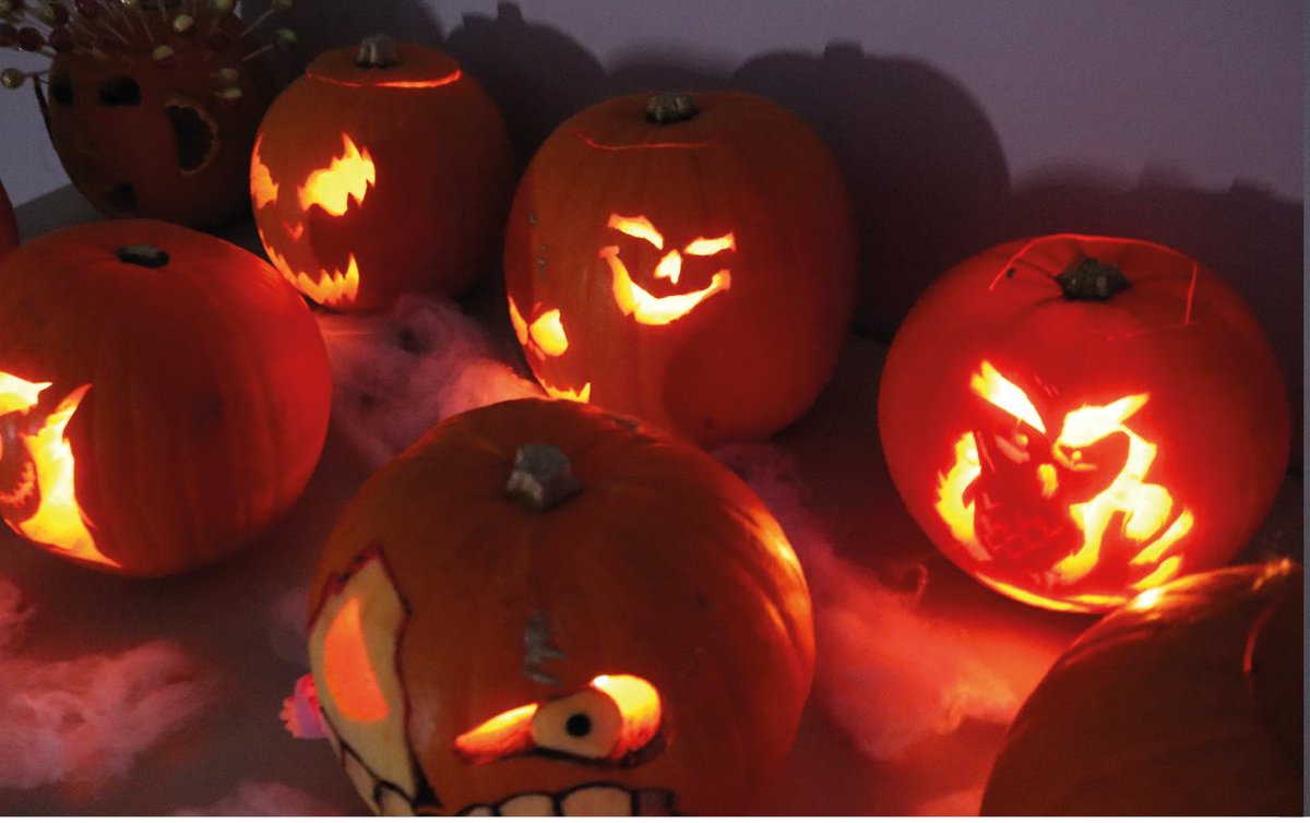 Experts_In_Air's tweet photo. Happy Hollow-ween! This year, to celebrate the spooky season, we had #TeamMP carve out some time to join in on our annual pumpkin competition.
Which pumpkin is your favourite? Let us know in the comments!
#HappyHalloween #Halloween2021 #Pumpkin #Competition #InsideMP https://t.co/aHAIuI6Rwy