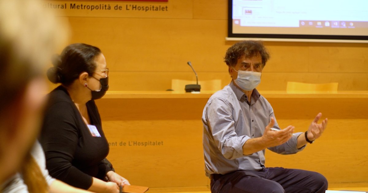 APlace_EU's tweet photo. El día 27 de octubre seguimos con las jornadas “Crear lugares. El espacio público como resultado de la actividad artística, social y educativa” en el Centro de Arte Tecla Sala de l’Hospitalet.

@LaSalleBCN @LHAjuntament @culturalh  #expoteclasala #districteculturallh #placemaking https://t.co/JktHXQlrm1