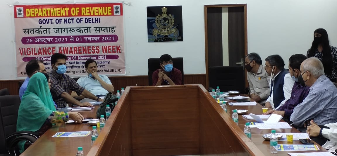 sdmpreetvihar's tweet photo. A meeting was held on today  in the office of DM(East) with representatives of various RWAs/NGOs of Preet Vihar Sub Division regarding "YUDH PRADHUSHAN KE VIRUDH" with participations of Citizen campaign against pollution. https://t.co/5SIMQJxBSZ