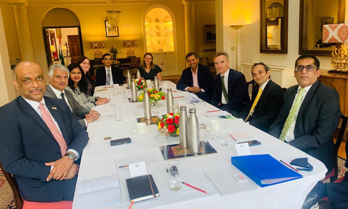 HMTCSouthAsia's tweet photo. Delighted to welcome UK’s Chief Negotiator to India for pre-FTA discussions with @DoC_GoI and interactions with UK and Indian businesses to help prepare for 🇮🇳🇬🇧 trade negotiations later this year.         

🇬🇧🇮🇳are committed to deepen their #economic relationship. 🤝 https://t.co/rnQ80RCsB5