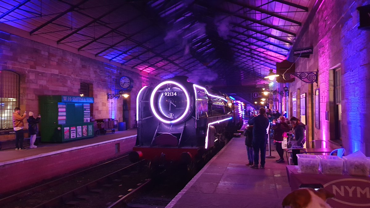 nymr's tweet photo. It's the final few days of our #LightSpectacular services! We now only have spaces available on Sunday 31 October, departing at 18:00 or 19:45. 💡 🚂 🎉 😍

£25 per person, book online: https://t.co/RYaZZC0uCi https://t.co/nwKNgfFDpx