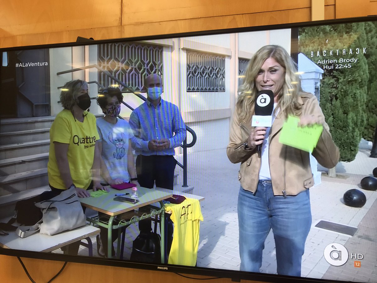 Faura és #solidària #AlaVentura <a href="/apunt_media/">À Punt</a> #LaVeuDeTots
<a href="/melubort/">Carmen Bort</a> <a href="/AjtFaura/">Ajuntament de Faura</a>