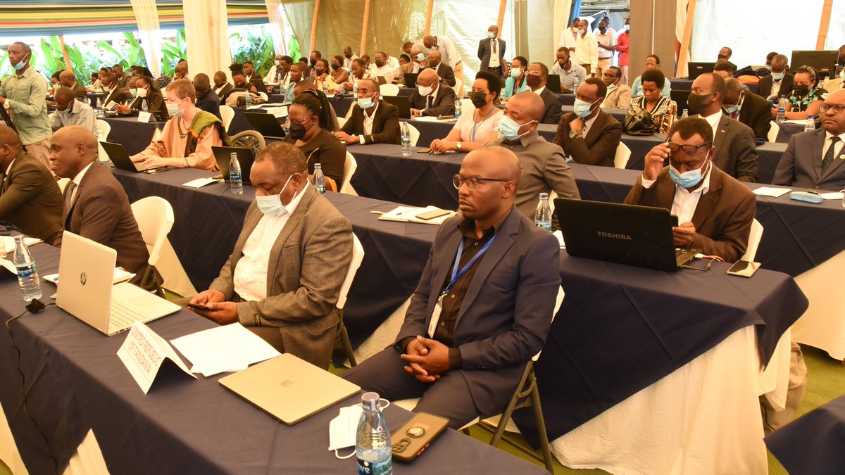 EAC_STI's tweet photo. The long-term development strategies & the medium-term plans of the #EastAfricanCommunity nations identify #STI as an enabling pillar supporting the development of productive sectors of their economies.
@easteco1 @mfbenda @eacgiz @EaCenit @iucea_info
#EACSTIconference https://t.co/pmzZi9noav