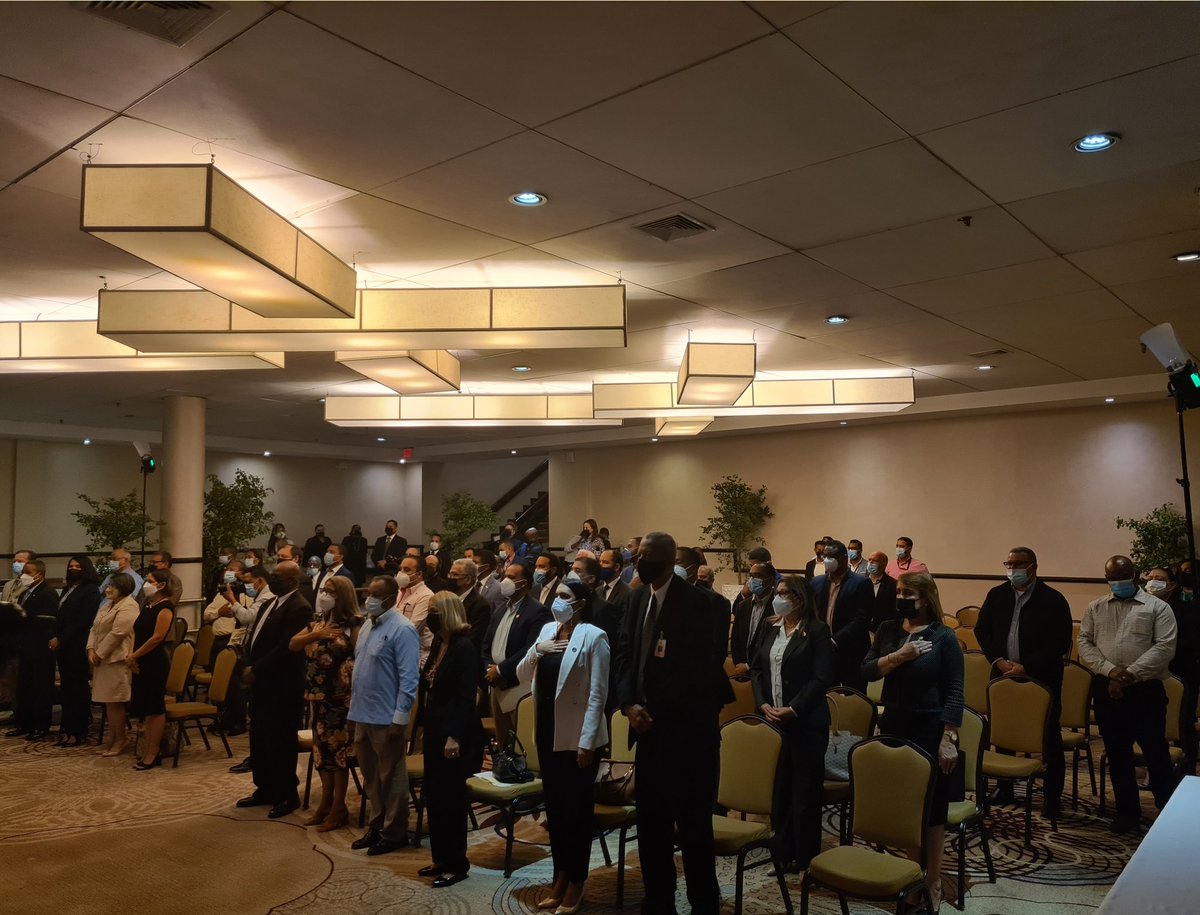 samirchamiisa's tweet photo. Arrancamos en el Distrito Nacional escuchando propuestas para conformar o reestructurar la junta de esta demarcación, además escuchamos las posiciones de los delegados de los partidos. Aspiramos a una participación activa de todos los sectores de la sociedad.

#JCE #SCI https://t.co/EnUr3dAssE