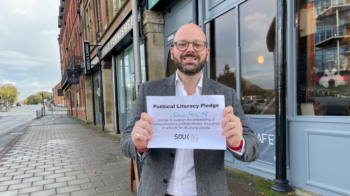 simonfell's tweet photo. Today is #PoliticalLiteracyDay

As Co-Chair of the @PolLitAPPG, I know that political literacy matters. 

We must ensure that young people are equipped to  make informed choices, advocate for their viewpoint, &amp; to make change.

@Shoutout_Uk  #PoliticsInSchools  #WorthTeaching https://t.co/oZGAfPSzRE