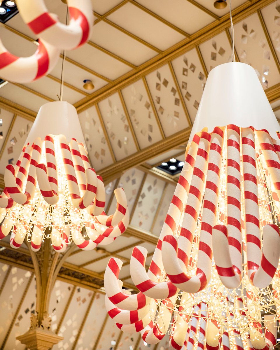 OUVERTURE EXCEPTIONNELLE✨

Lundi 1er novembre, le Bon Marché Rive Gauche vous accueille de 11h à 20h.