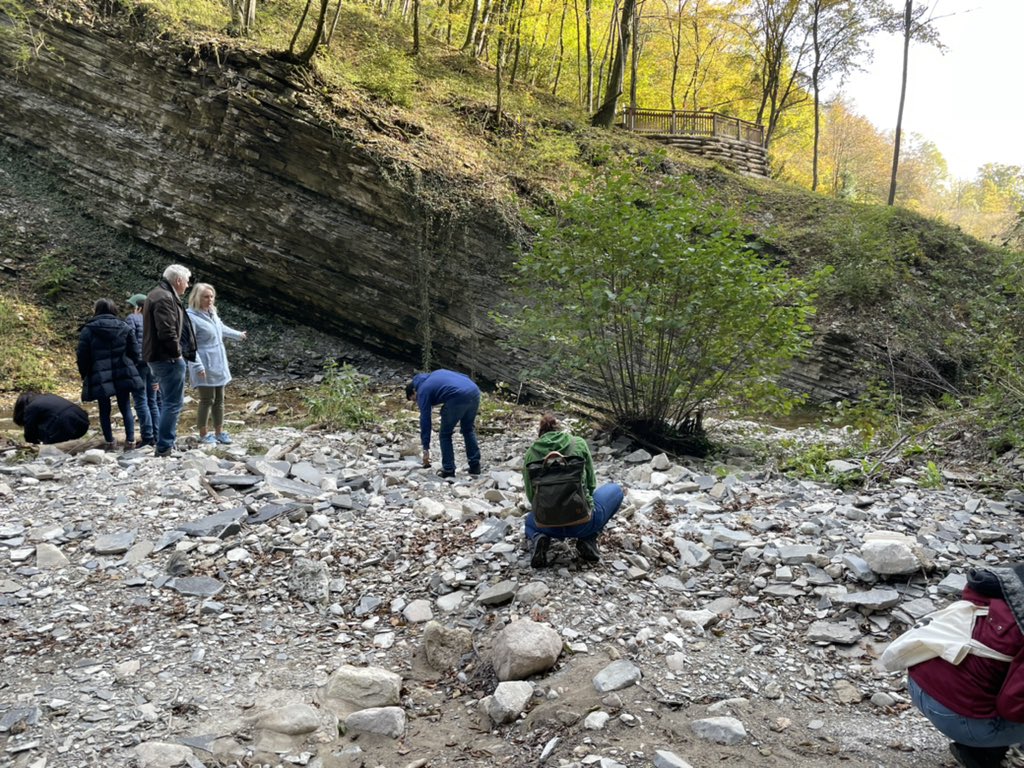 aimeezun's tweet photo. The @TschoppLab and #devgen labs hunting for fossils https://t.co/w8DHxthQRu
