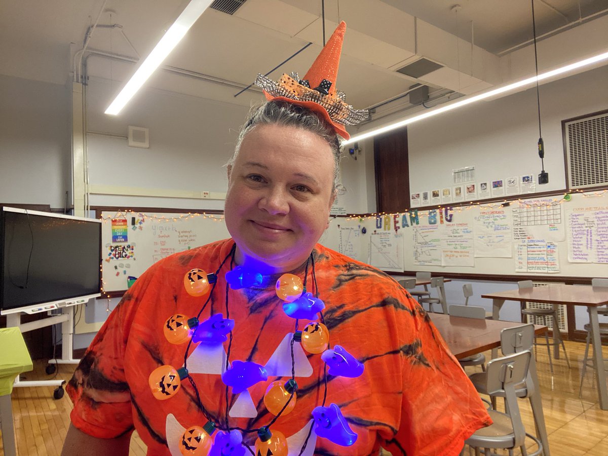 Halloween Time in Room 230! #iteachmath #iteachdesign #sennsational