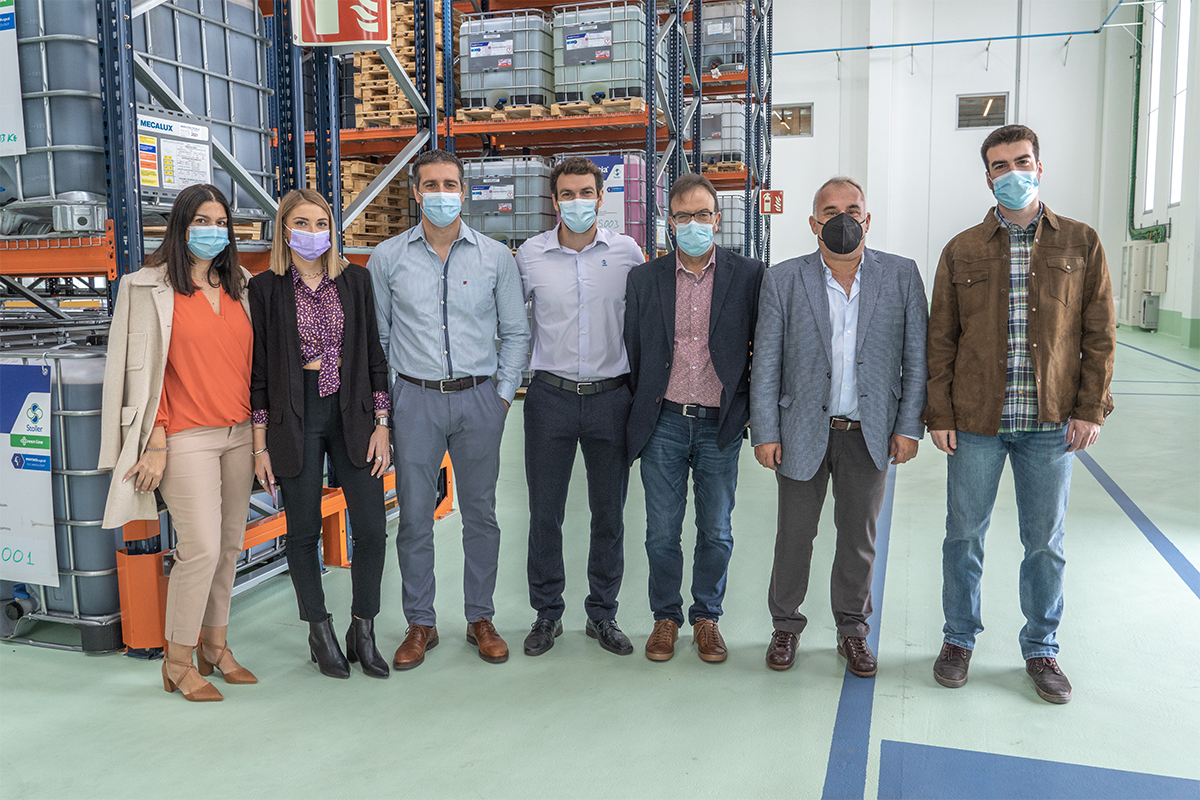 StollerEurope's tweet photo. 🏢Yesterday we had the pleasure of receiving the visit of @OraServices, Stoller Europe distributor in Greece, with the aim of visiting our new headquarters and analyzing the strategies to develop together in this territory.

#ThisIsStoller #ThisIsCustomer https://t.co/1ZkQIrFVgX