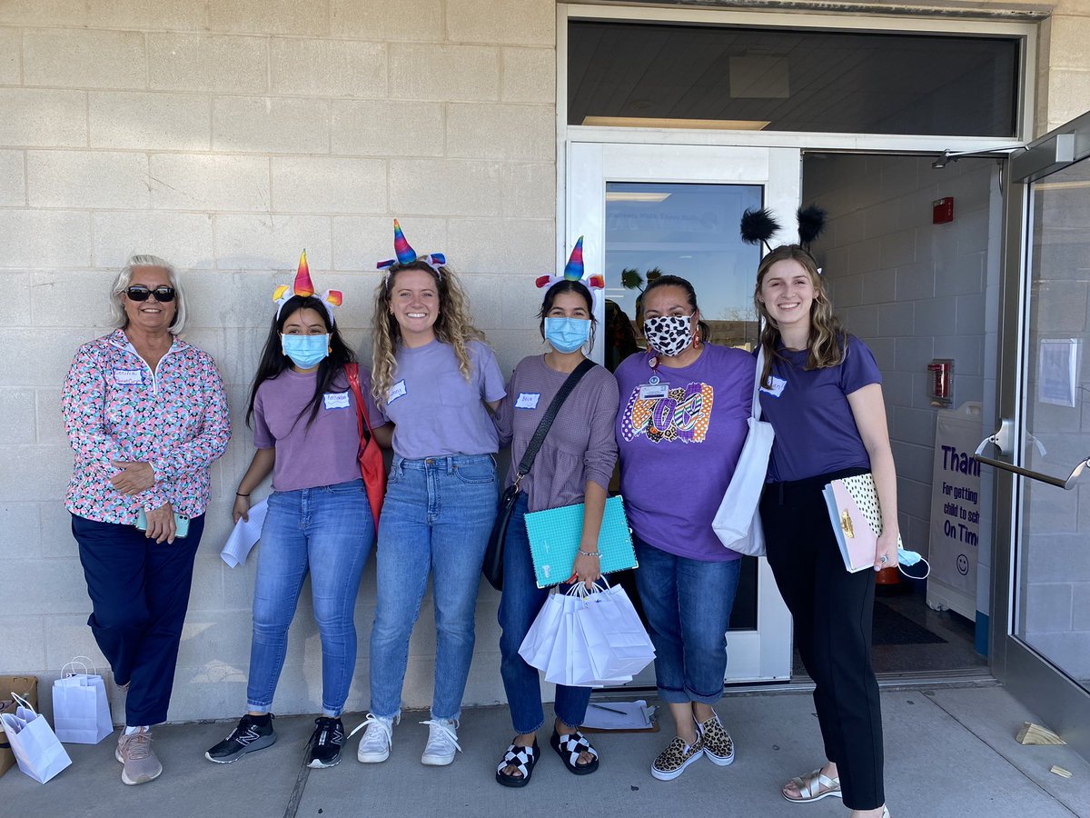 We had a blast getting into the Halloween spirit with 
<a href="/RebeccaPalaci11/">Dr. Rebecca A Palacios, NBCT</a>
 and Cissy Cueva at Rose Shaw Elementary yesterday. 

Trick or treat Ghost with the #ThrivingTogether team - enrolling 
<a href="/CCISD/">CCISD</a>
 pre-K and K families now!!