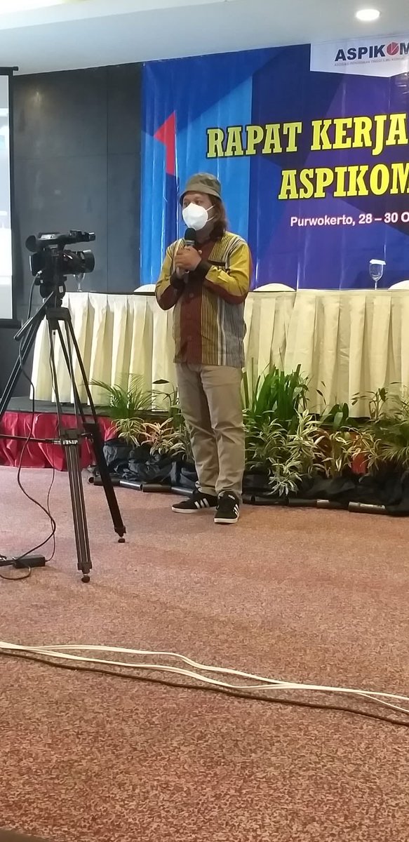 fajarjun's tweet photo. Rakernas @aspikom #ASPIKOM #ASPIKOMberkemajuan https://t.co/eiuXW3Joj7