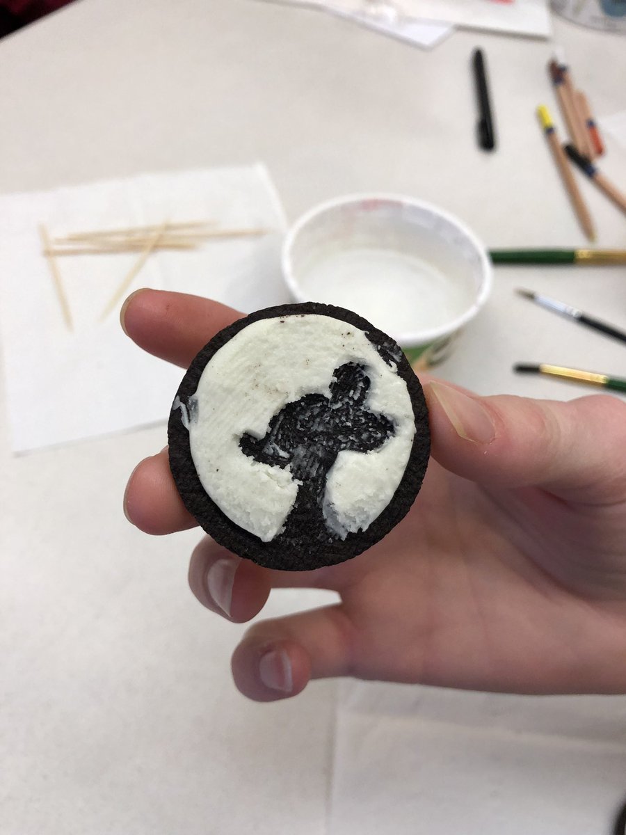 HTH_Art's tweet photo. A few low relief Oreo carvings to start Halloween weekend. @hthtigers https://t.co/mOP6A10TBU