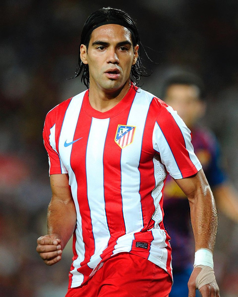 sofihane_'s tweet photo. Atlético de Madrid c'est Université Harvard des attaquants https://t.co/bPQpu23X8J