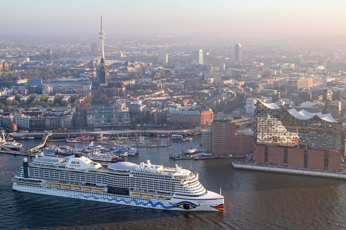 AIDAprima eröffnet morgen die Wintersaison in Hamburg - schiffe-und-kreuzfahrten.de/news/aidaprima… - 29. Oktober 2021