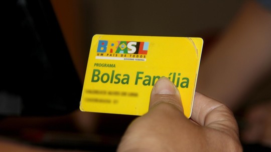 Após 18 anos, Bolsa Família faz seu último pagamento nesta sexta-feira glo.bo/3vWEr7Z #g1 #BolsaFamília