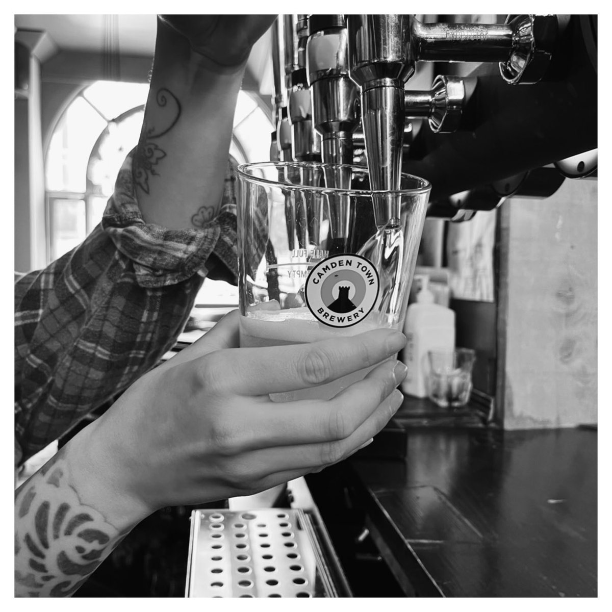 Our Friday plans are very black and white 🍺

#dockyarddidsbury #dockyardpub #didsbury #didsburylife #didsburyvillage #didsburyliving #didsburydrinks #didsburypubs