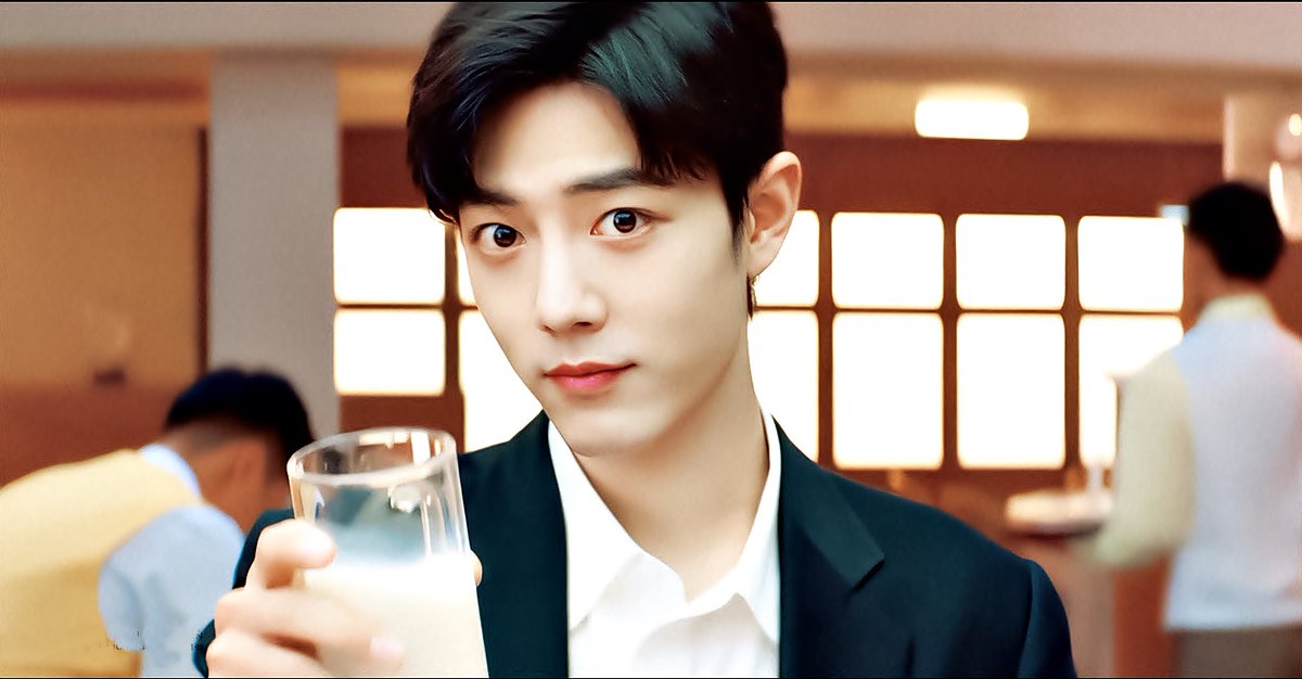 Nkbz05810's tweet photo. I vote for #XiaoZhan #TBWorld #100MostHandsomeMenin2021 
Let's healthy drinks together with the most handsome guy of this world , Xiao Zhan https://t.co/N2TH26kvp6