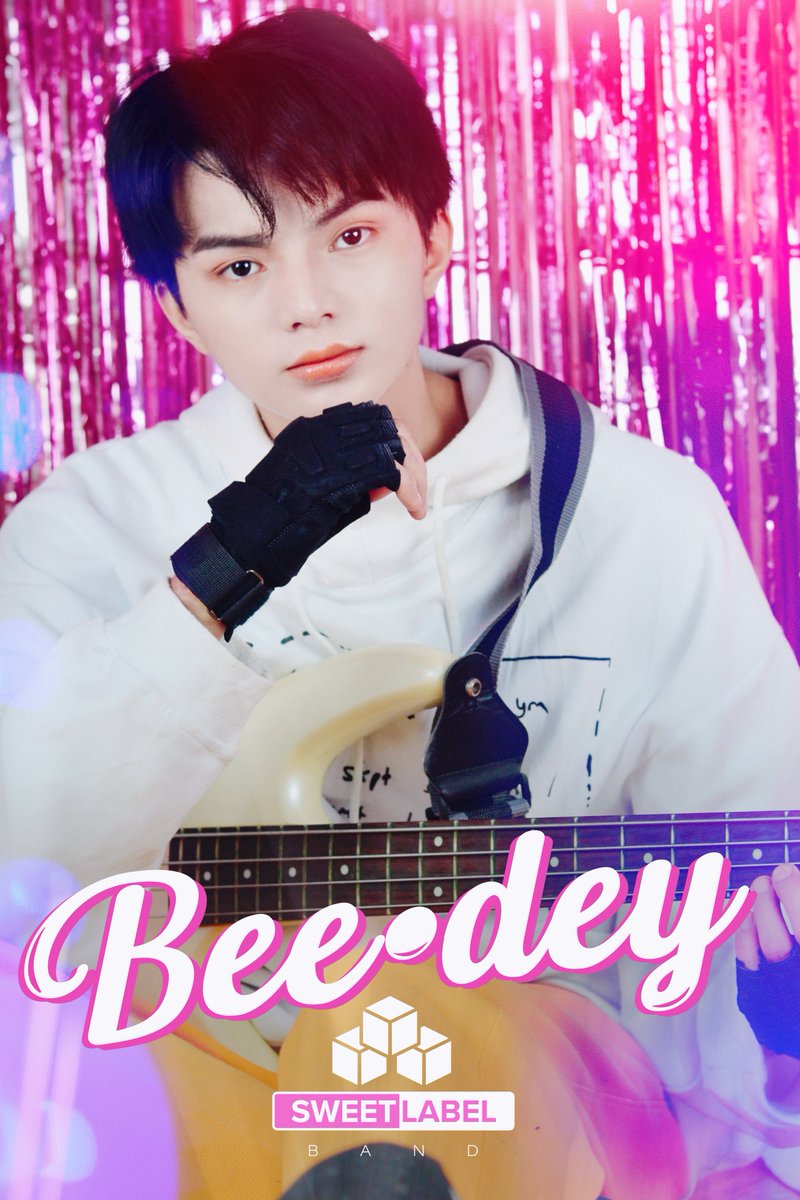 slsent_official's tweet photo. 1 DAY BEFORE (bee•dey)
[Concept Photo]
#달콤한라벨 #RV
.
🎧 2021.10.30 SAT 6PM (PHT)
.
#SWEETLABEL #beedey #DigitalSingle
#conceptphoto #20211030_6pm #release
#SLSentertainment #OPM #PPopGeneration https://t.co/KocE8IkwTv