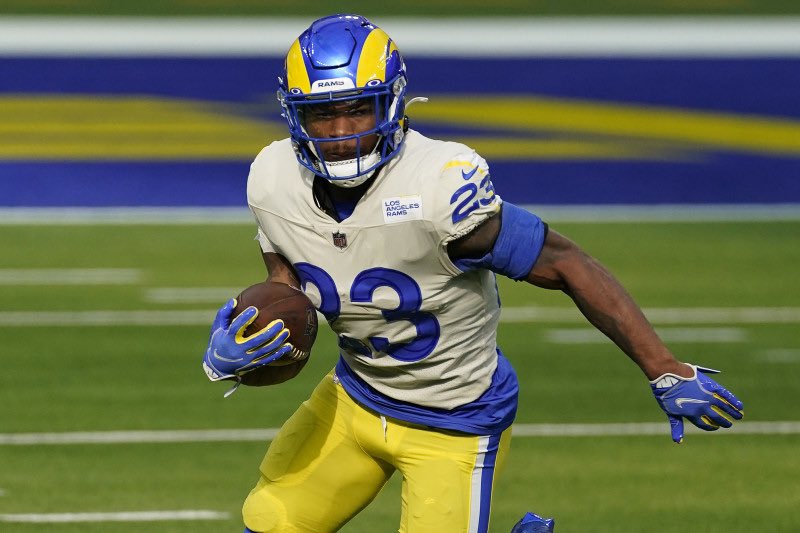 AMG_PFF's tweet photo. Leaders in percentage of 20+ yard runs (min. 50 atts) 💨💨💨

Ezekiel Elliott- 10.2%
Jonathan Taylor- 8%
Cam Akers- 7.3%
Michael Carter- 6.9% https://t.co/7vfr1vX0yt