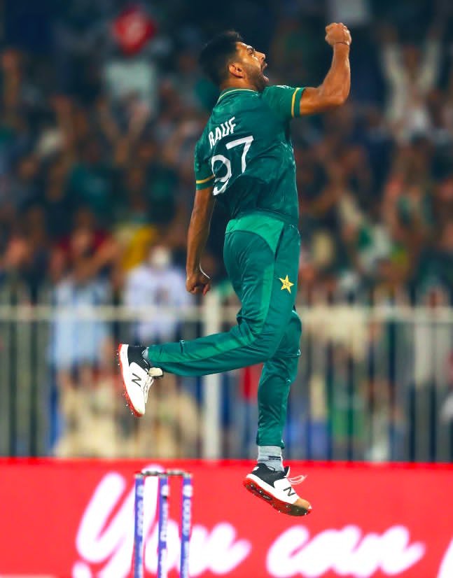 Shafique947's tweet photo. @HarisRauf14 just clicked 95 MPH 🔥 Fastest delivery this World Cup so far  #PakvsAfg https://t.co/92EQFY3ttB