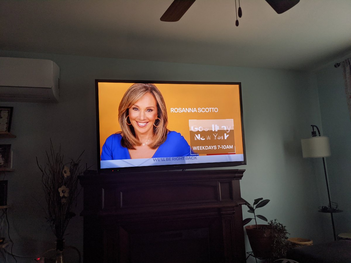 TwMediaNet's tweet photo. @AlexHolleyFOX29 https://t.co/cBshmzFzNH