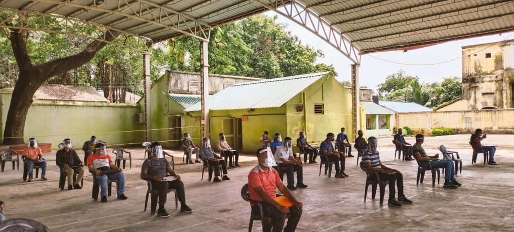 Beingadiisingh's tweet photo. Indian Army conduct screening of 542 candidates at #YoungLeadersTrainingWing, #OTAChennai for #YoungLeadersCourse.
This Personality Development Course of #SSB is aimed at meeting aspirations of in-service candidates to become Indian Army #Officers.
https://t.co/S9cgj6M8TB