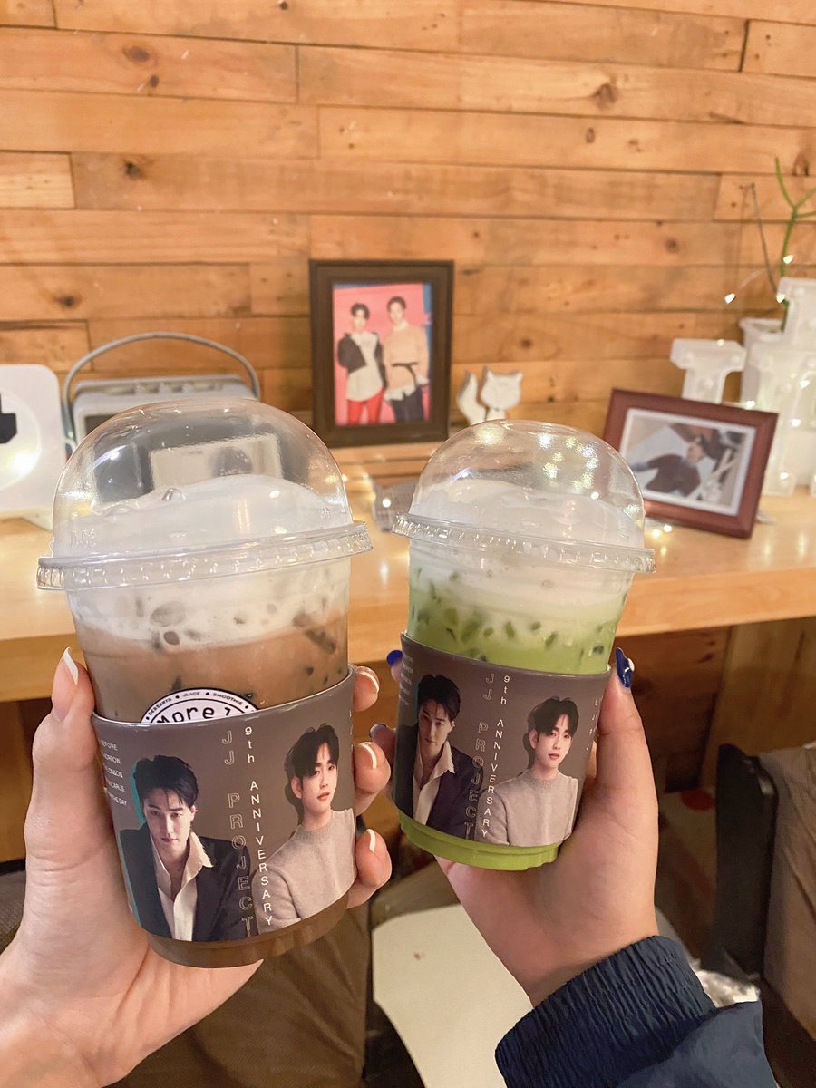 IceMkn's tweet photo. น่ารักมากแงงง 💖
@JJproject4ever
#JJProject
#9YearsWithJJProject
#JJProject4Ever
#JAYB #JINYOUNG https://t.co/L4pRVrpUdU