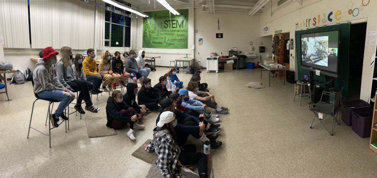 FarkasSTEM's tweet photo. When your #ModernSpaceExploration class spends their hour Skyping with a rocket scientist you are definitely  #SpaceNerding 🤓 ♥️ 🚀 Thanks Calvin @fireflyspace and @SkypeScientist for the opportunity! #RCSDPIRATES https://t.co/TTqyvQ2EdE