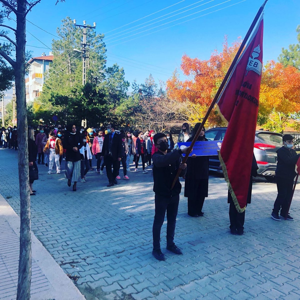yesilovaaihl's tweet photo. Binlerce yıllık tarihiyle Bilge, milyonlarca genciyle dinamik…
Türkiye Cumhuriyeti’nin 98. Yılı kutlu olsun. 
Cumhuriyet bayramını coşkuyla minnetle ve gururla tüm öğrenci ve öğretmenlerimizle kutladık. @tcmeb @BurdurilMEM @BurdurIlce @meb_dinogretimi https://t.co/0Aiksk6JeF