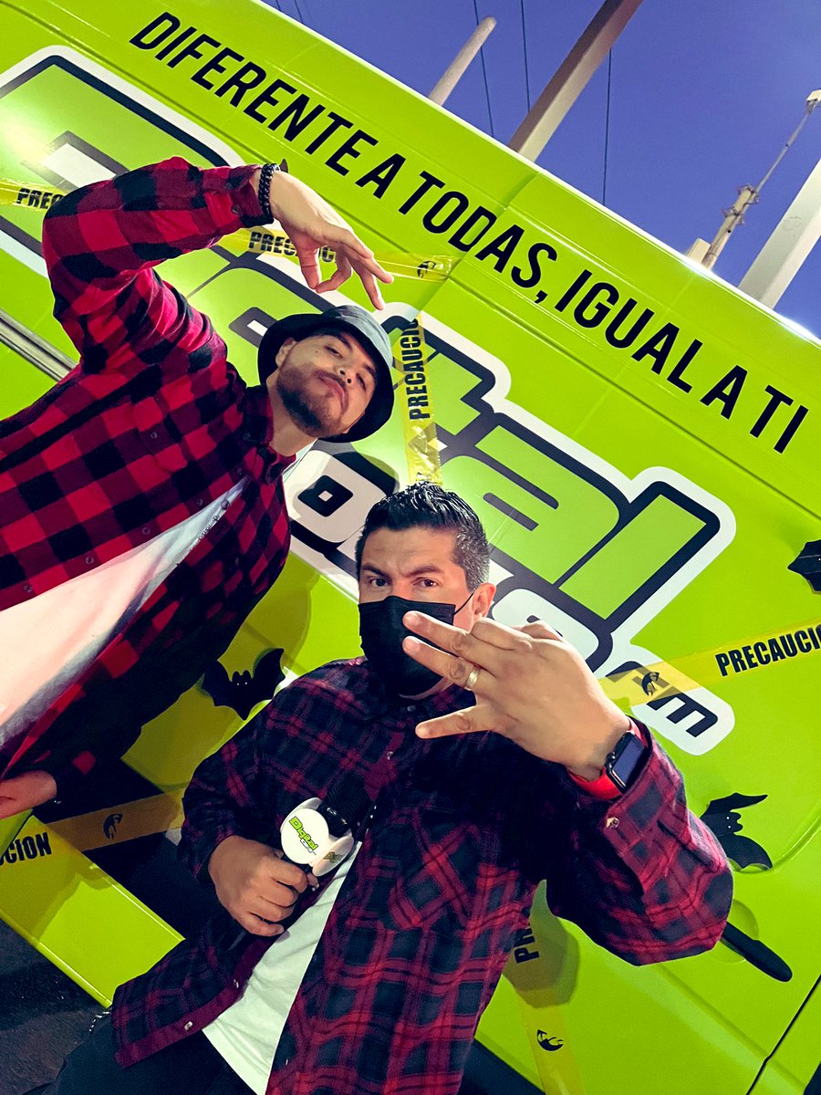 Ya andamos de Cholos en la calle <a href="/pepereyes_/">ⓅⒺⓅⒺ ⓇⒺⓎⒺⓈ</a> <a href="/_Digital_Mx/">_Digital_Mx</a>